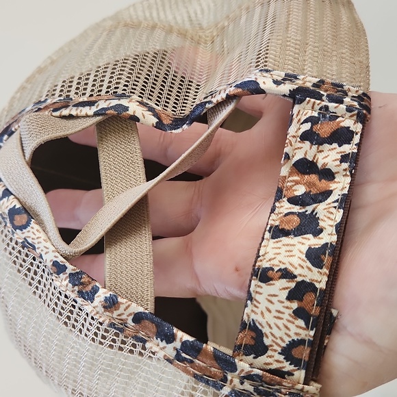 NEW! Women animal print hat Trucker baseball  cap ponytail - Picture 6 of 8
